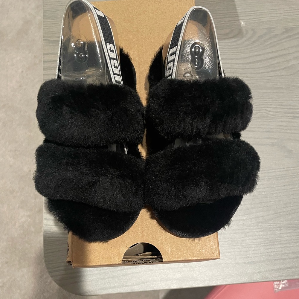 COPY - Ugg slippers